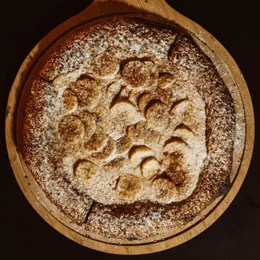 Banoffee Premium vista de cima, com a borda de gergelim tostada